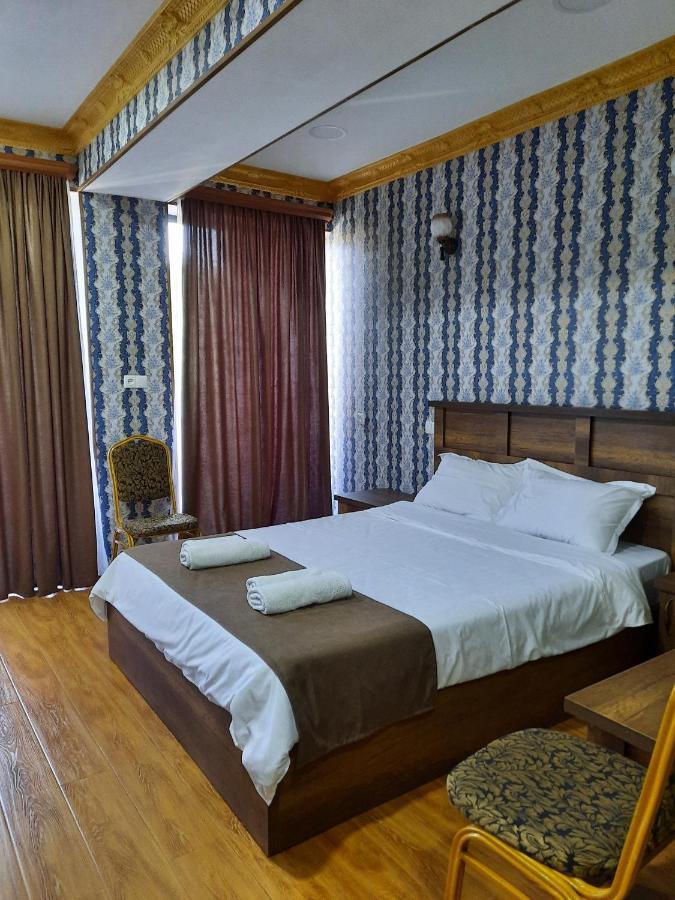 Hotel Lu-Ma Tbilisi Ngoại thất bức ảnh