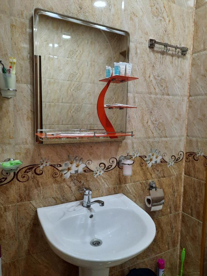Hotel Lu-Ma Tbilisi Ngoại thất bức ảnh