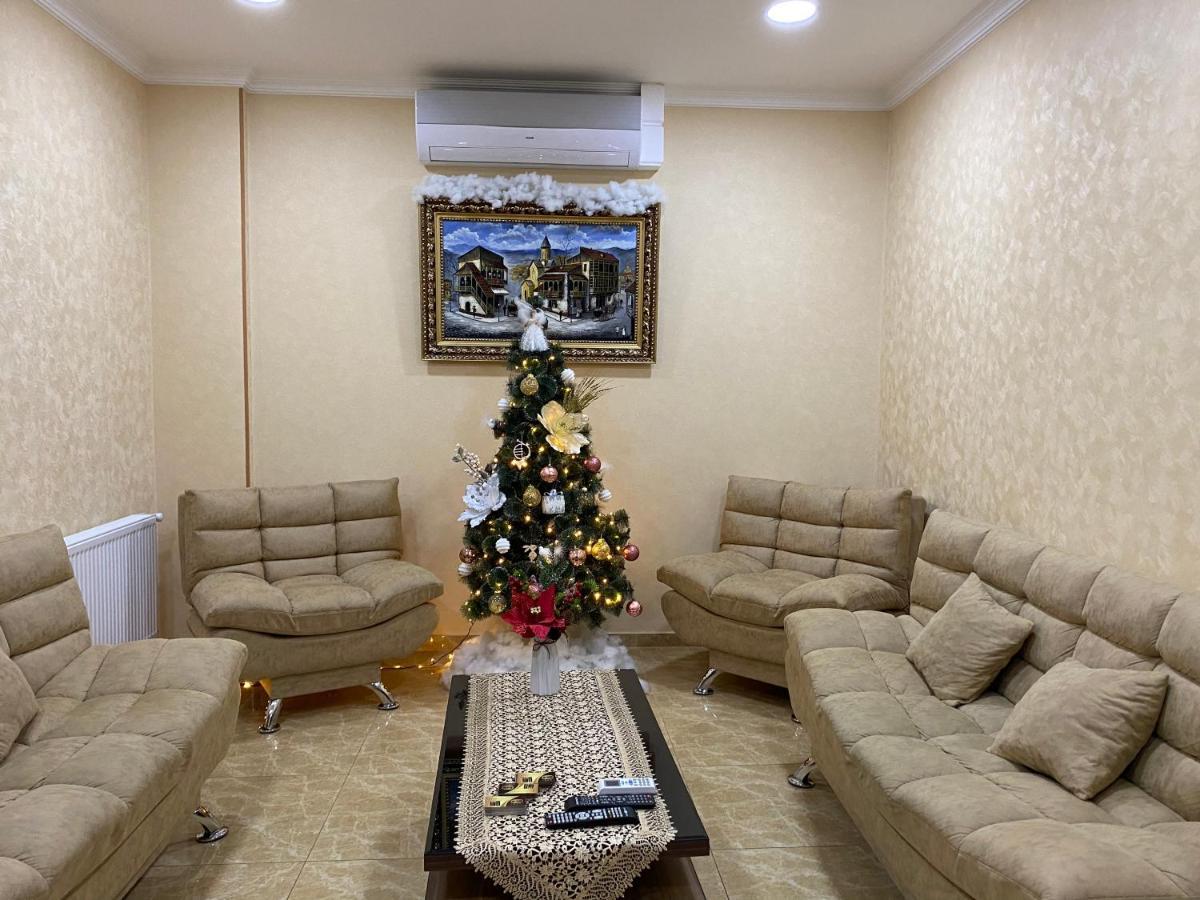 Hotel Lu-Ma Tbilisi Ngoại thất bức ảnh